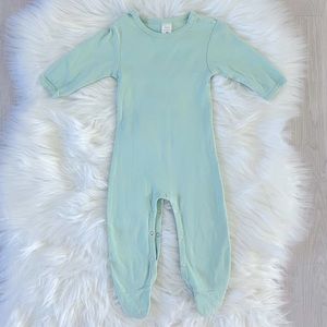 Kate Quinn Footie 3/6M